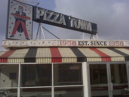 pizza town usa