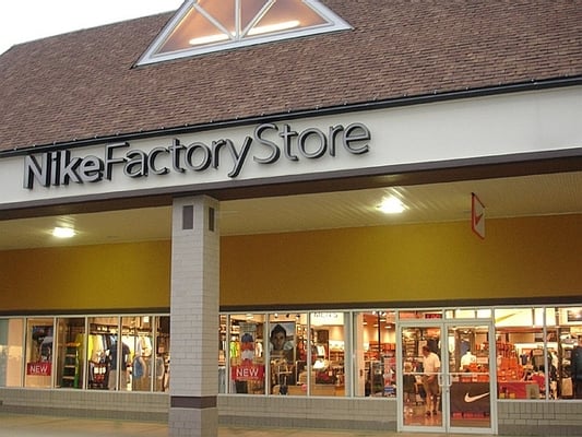 Nike Factory Store - Shoe Stores - Tilton, NH - Yelp