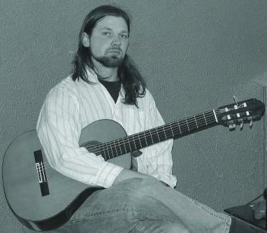 Danny Velic guitar instructor Danny Velic guitar instructor