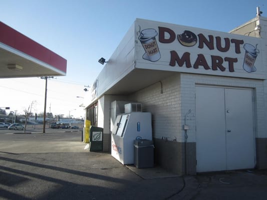 Donut Mart