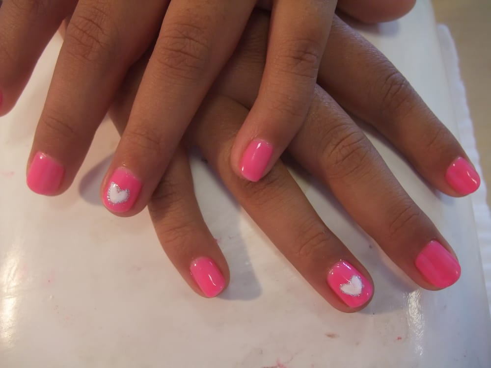 Gel manicure with design for kids by Hiroki Yelp