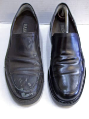 Houston Shoe Hospital - Shoe Repair