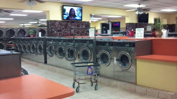 24 hour laundry