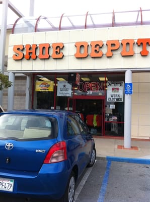 Shoe Depot: Photos
