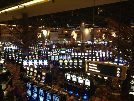 who won at twin rivers casino