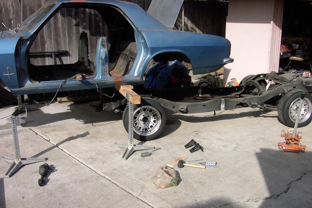 A new chassis for a V8 Corvair Yelp