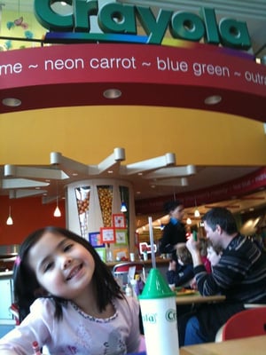 crayola cafe